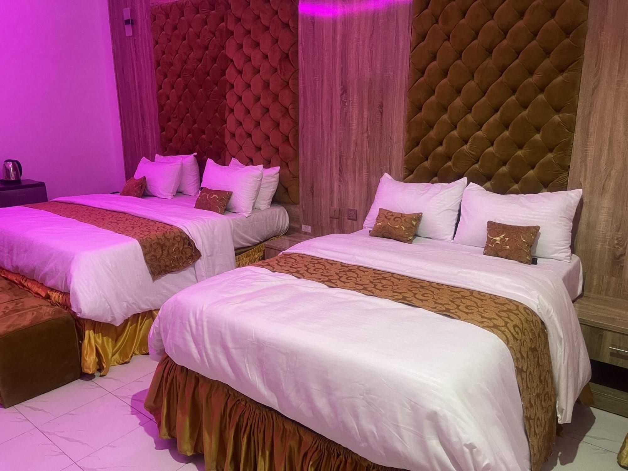 Murphy'S Mansion Resort Umuahia Zewnętrze zdjęcie